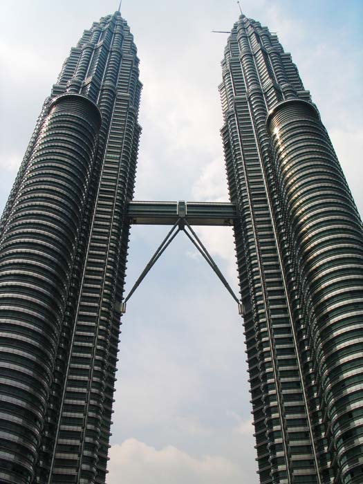 08-tours-Petronas