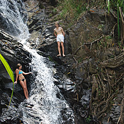 Marie et Atoine sur la cascade